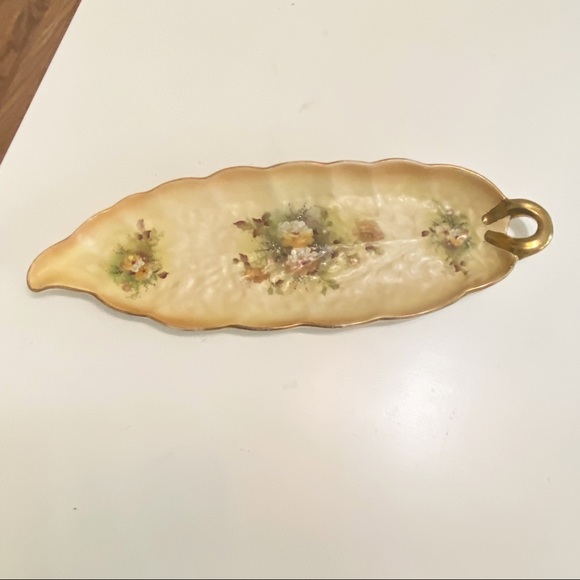 Antique - Crown Devon Shaped Serving Dish - Picture 3 of 15